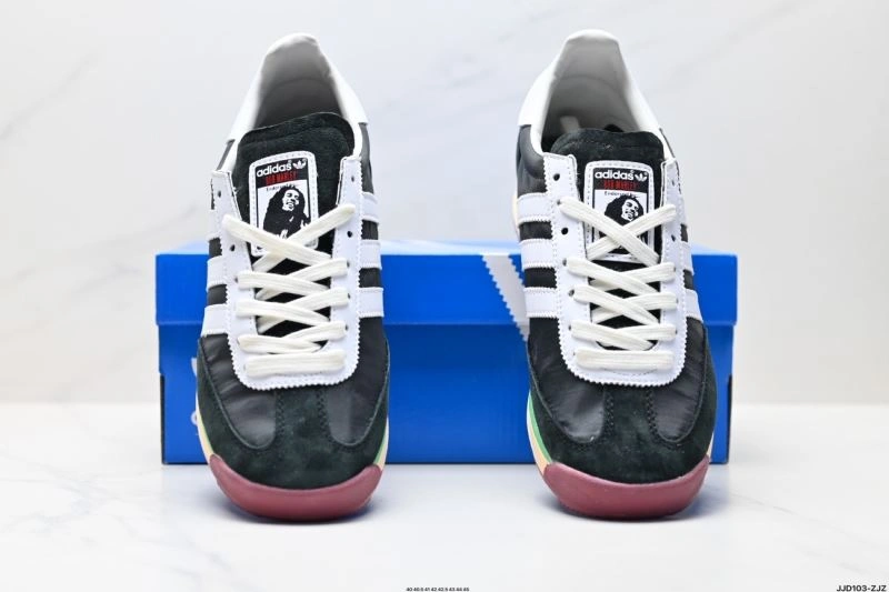 Contemporary Adidas SL Shoes 972