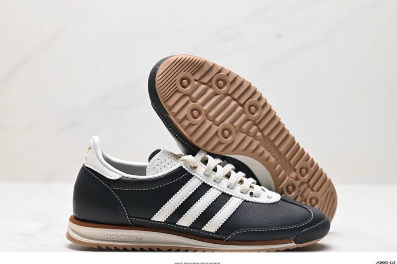 Contemporary Adidas SL Shoes 958