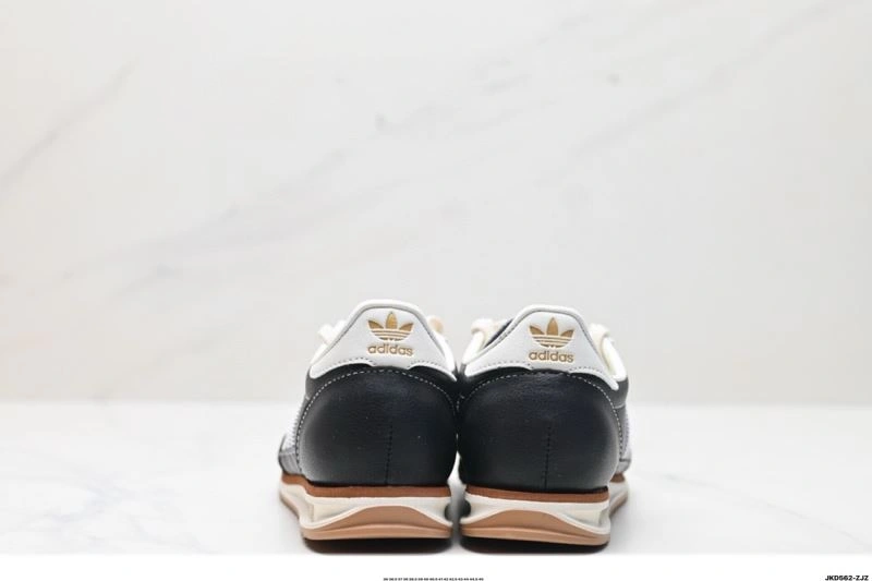 Contemporary Adidas SL Shoes 958