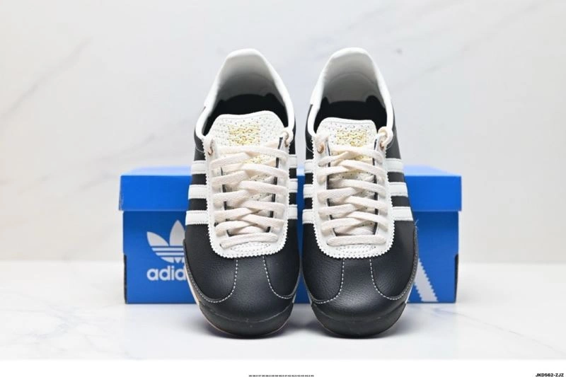 Contemporary Adidas SL Shoes 958