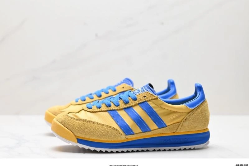 Adidas SL Shoes RelaxedFit 948