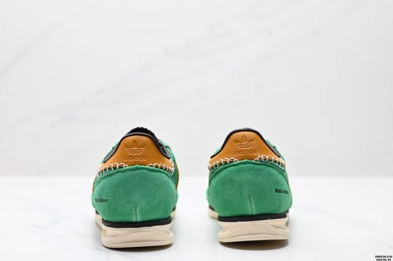 Adidas SL Shoes ModernLook 942