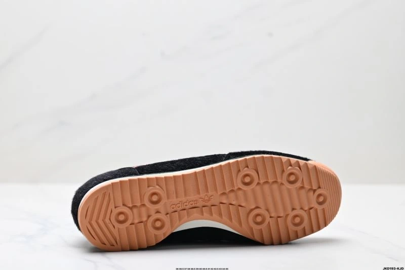 Stylish Adidas SL Shoes 943