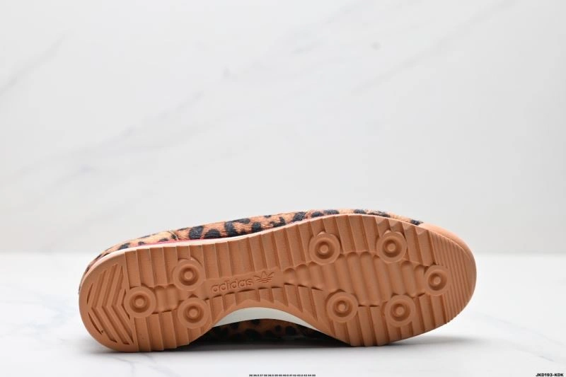 RelaxedFit Adidas SL Shoes 944