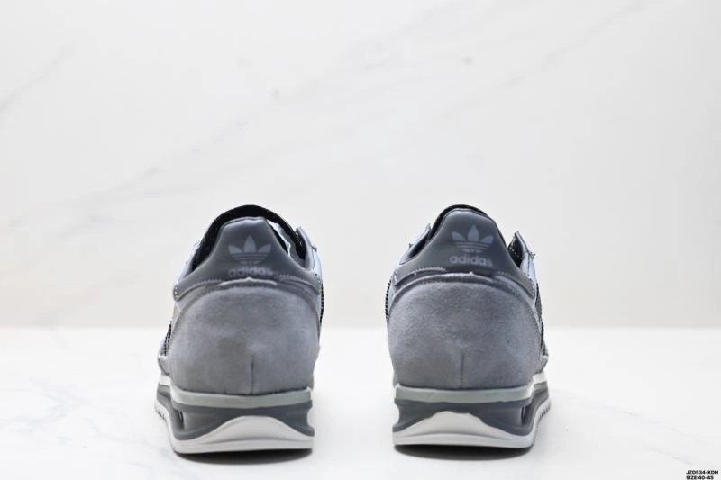 Adidas SL Shoes MoistureWicking 939