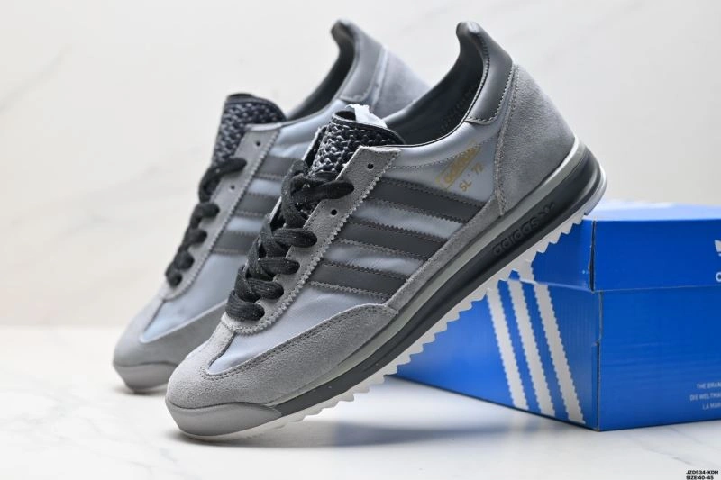 Adidas SL Shoes MoistureWicking 939