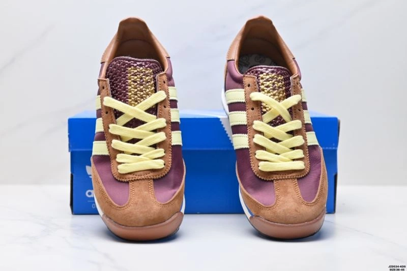 Original Adidas SL Shoes 934