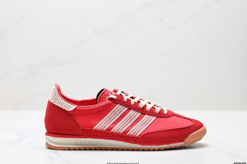 MultiPurpose Adidas SL Shoes 204
