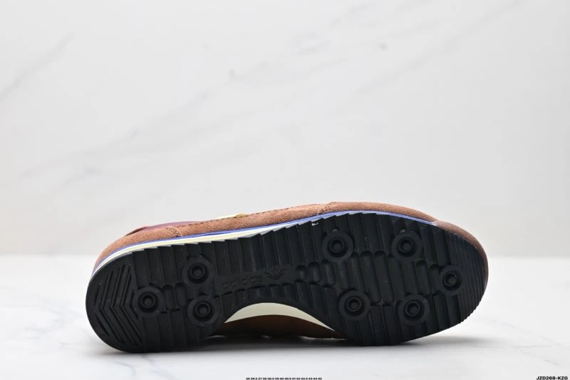 MultiPurpose Adidas SL Shoes 213