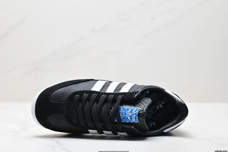 Adidas SL Shoes Flexible 197