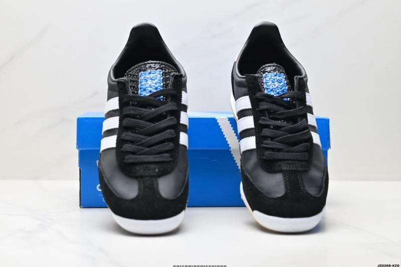 Adidas SL Shoes Flexible 197