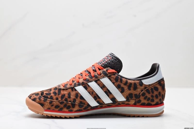 Adidas SL Shoes Lightweight 201