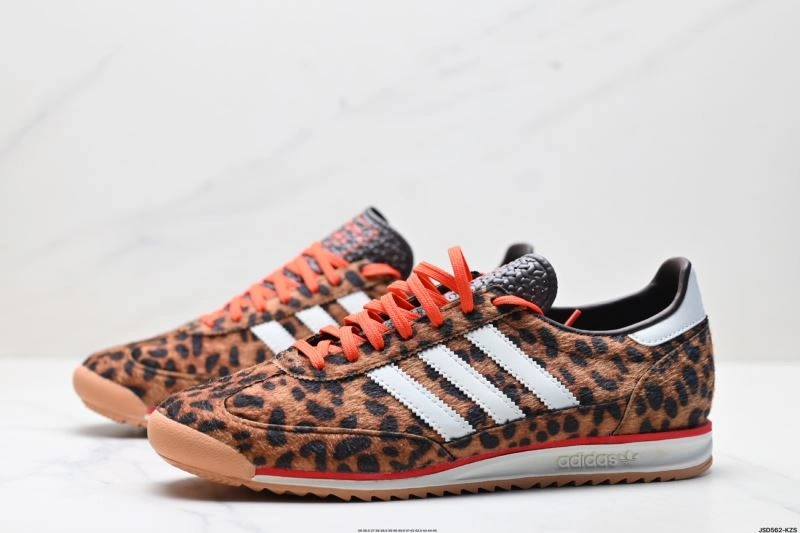 Adidas SL Shoes Lightweight 201