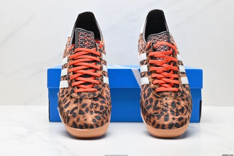 Adidas SL Shoes Lightweight 201