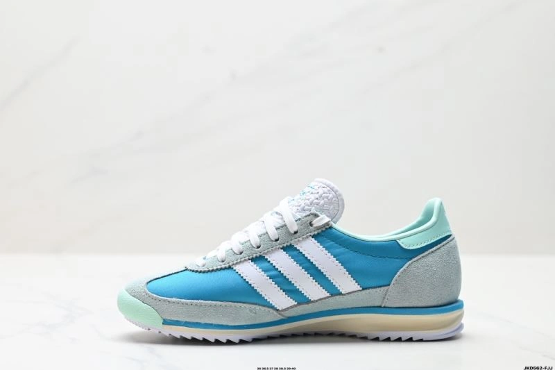 OdorResistant Adidas SL Shoes 205