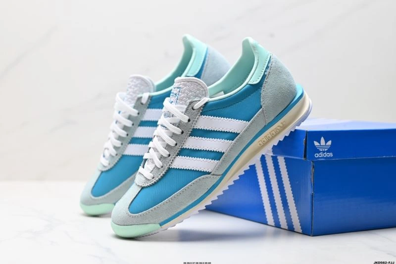 OdorResistant Adidas SL Shoes 205