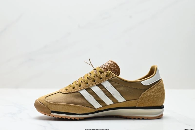 Stretchable Adidas SL Shoes 178