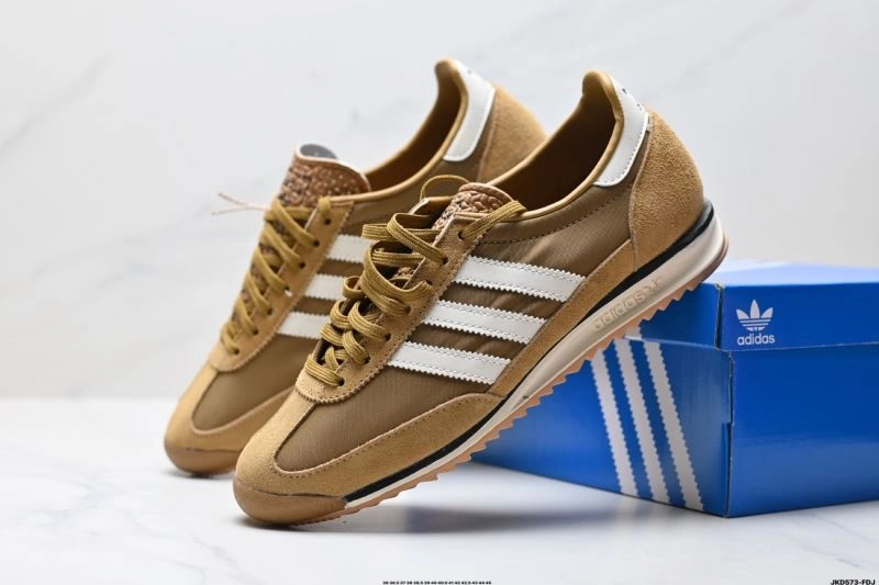 Stretchable Adidas SL Shoes 178