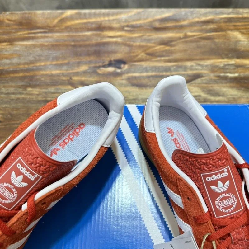 Sporty Adidas Samba Shoes 16098