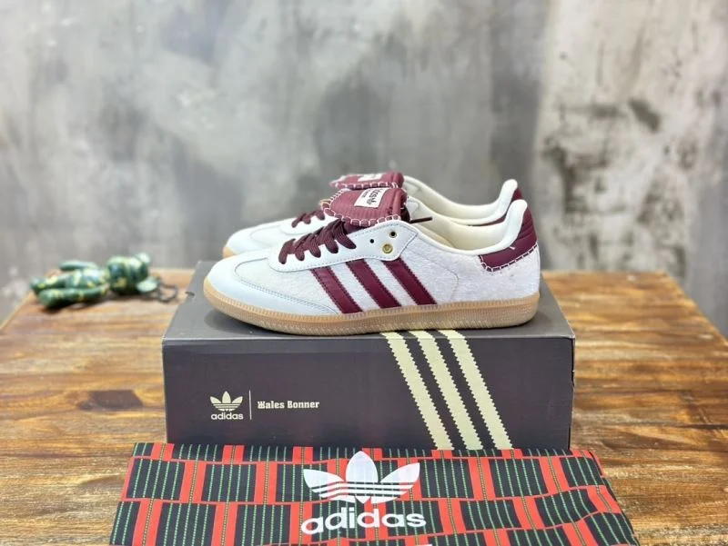Durable Adidas Samba Shoes 16111