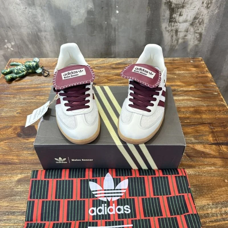 Durable Adidas Samba Shoes 16111