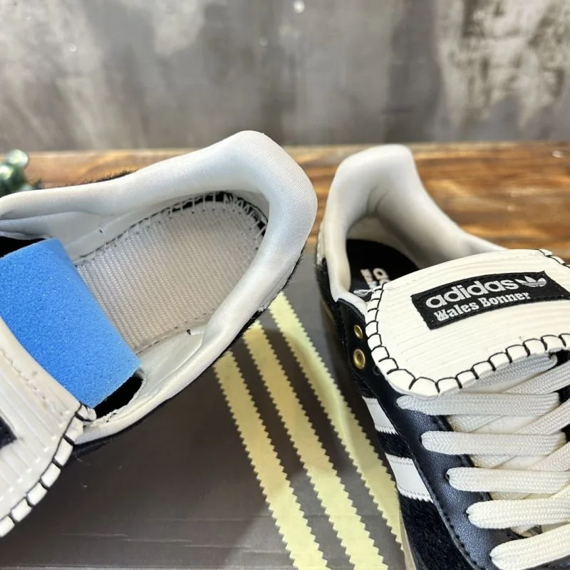 Adidas Samba Shoes TravelReady 16093