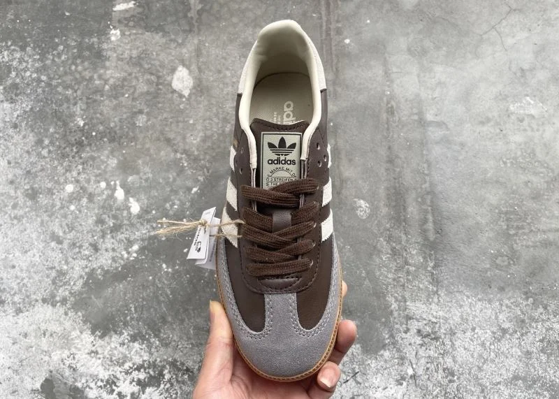 UrbanChic Adidas Samba Shoes 16083