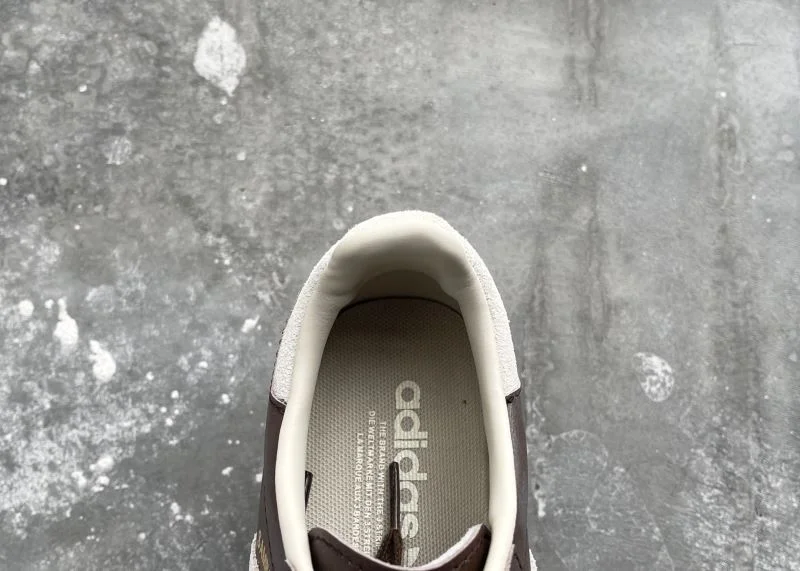 UrbanChic Adidas Samba Shoes 16083