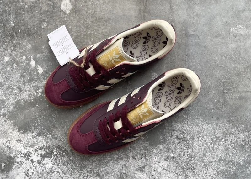 Sleek Adidas Samba Shoes 16116