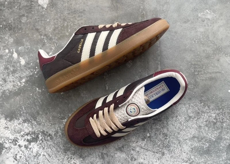 Compact Adidas Samba Shoes 16077