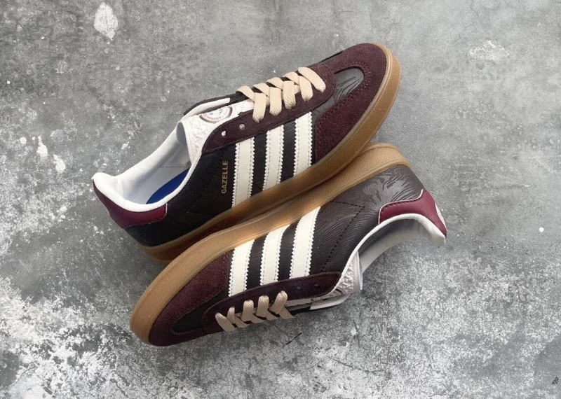 Compact Adidas Samba Shoes 16077