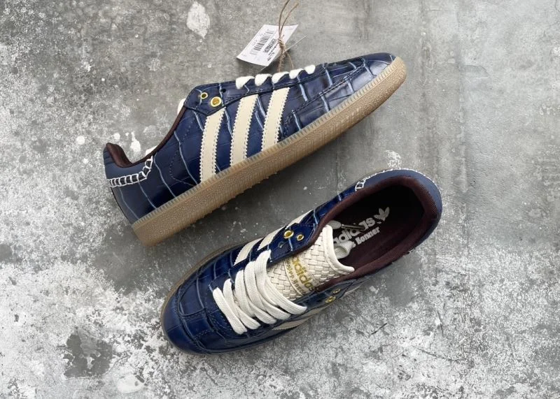 Lightweight Adidas Samba Shoes 16068