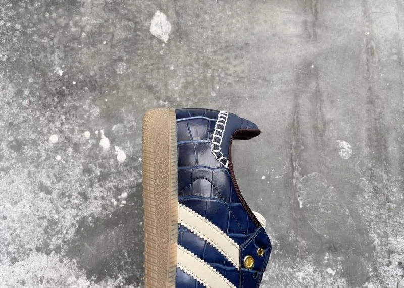 Lightweight Adidas Samba Shoes 16068