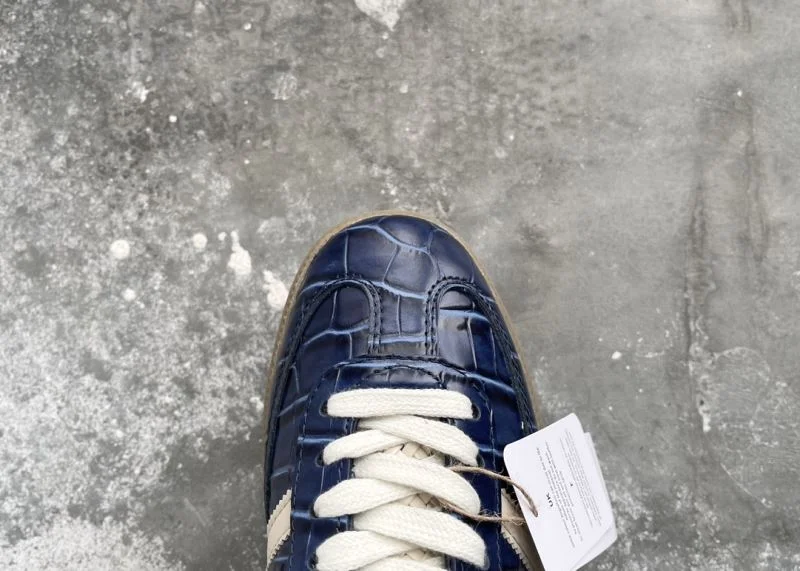Lightweight Adidas Samba Shoes 16068