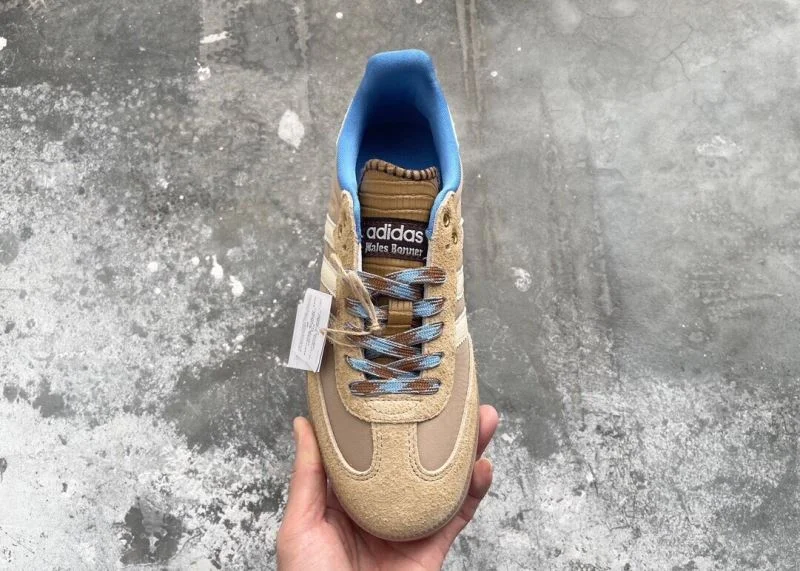 Sporty Adidas Samba Shoes 16097