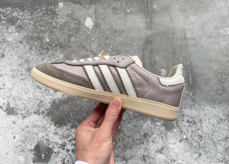 Minimalist Adidas Samba Shoes 16062