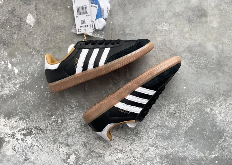 Sustainable Adidas Samba Shoes 16057