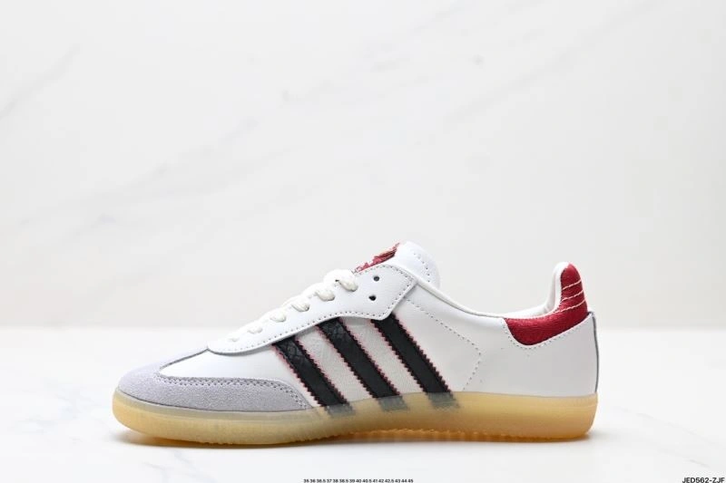 WrinkleFree Adidas Samba Shoes 1140