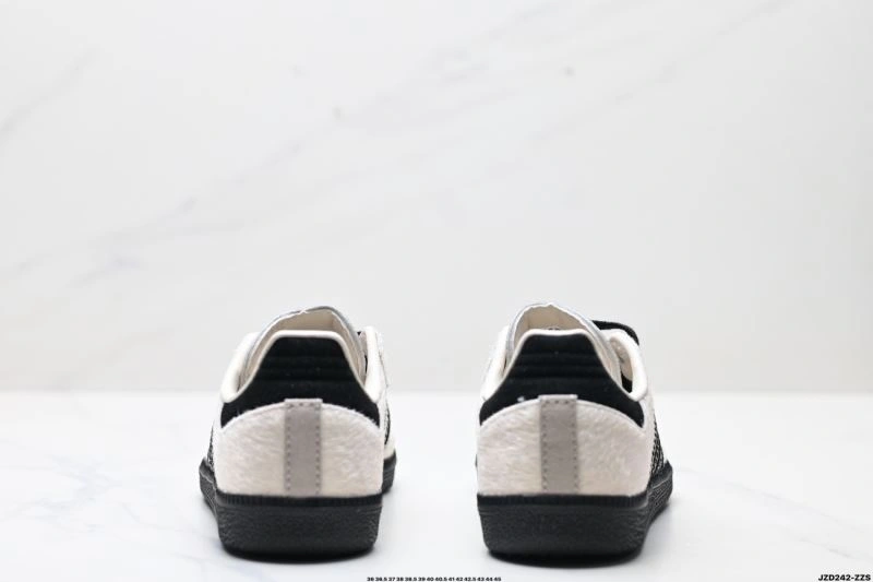 Stylish Adidas Samba Shoes 1128