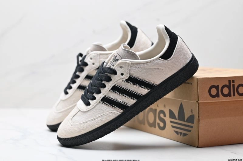 Stylish Adidas Samba Shoes 1128