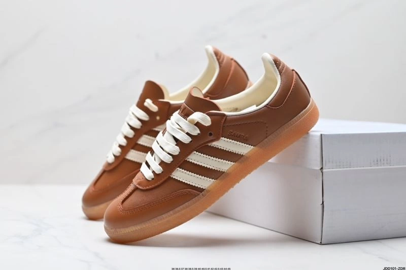Functional Adidas Samba Shoes 1110