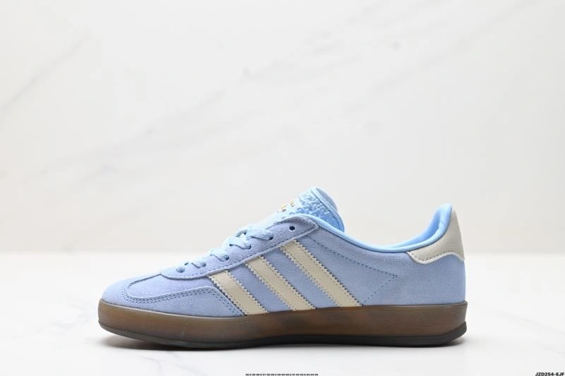 Snug Adidas Samba Shoes 1095