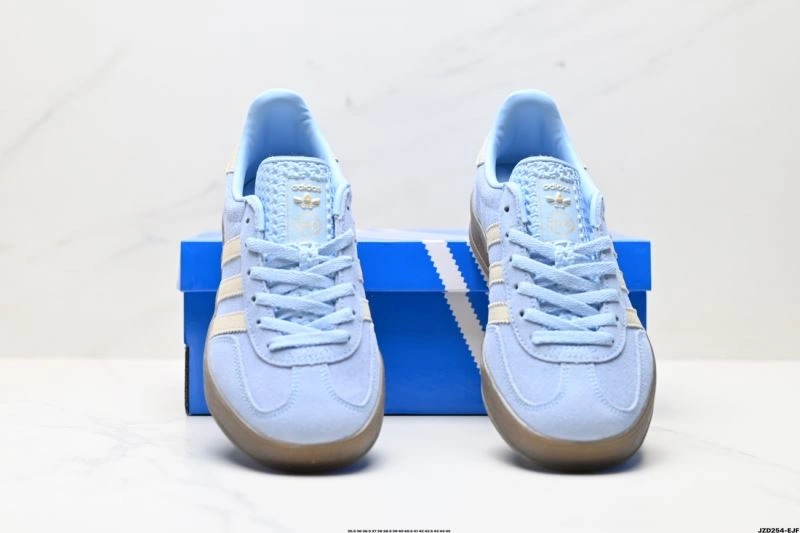 Snug Adidas Samba Shoes 1095