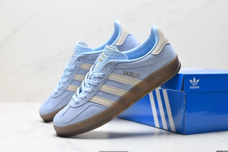 Snug Adidas Samba Shoes 1095