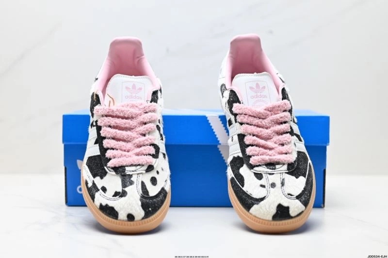 Timeless Adidas Samba Shoes 1088