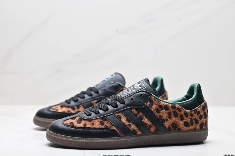 Adidas Samba Shoes Stretchable 1083