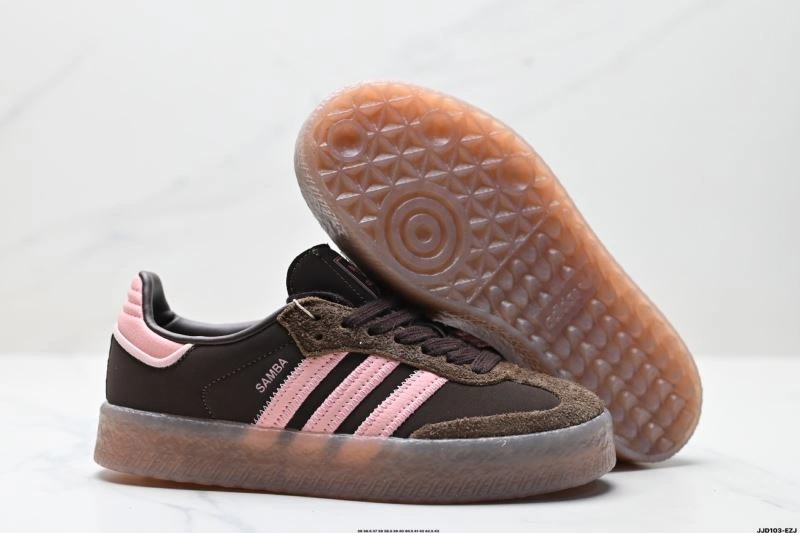 TechFriendly Adidas Samba Shoes 1075