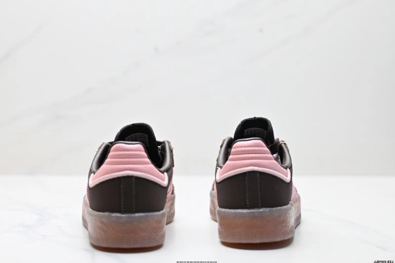TechFriendly Adidas Samba Shoes 1075