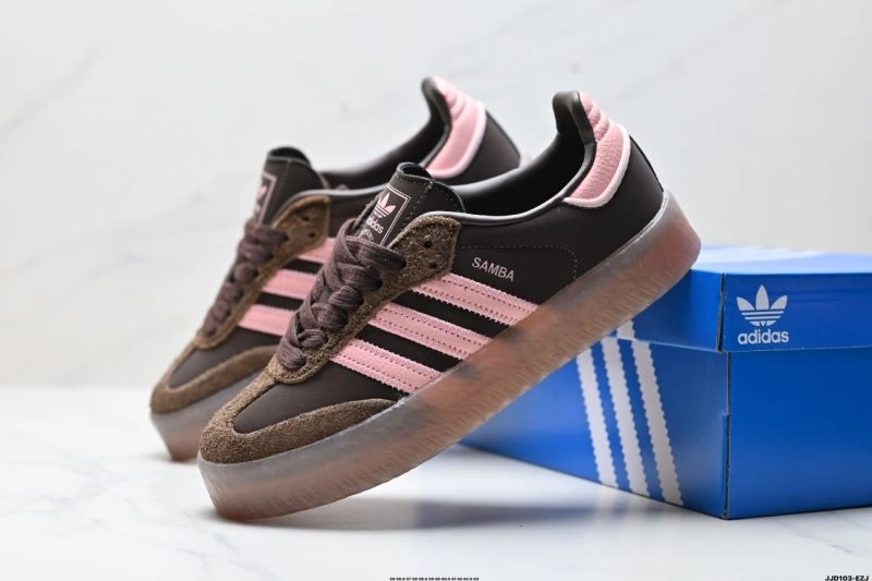 TechFriendly Adidas Samba Shoes 1075