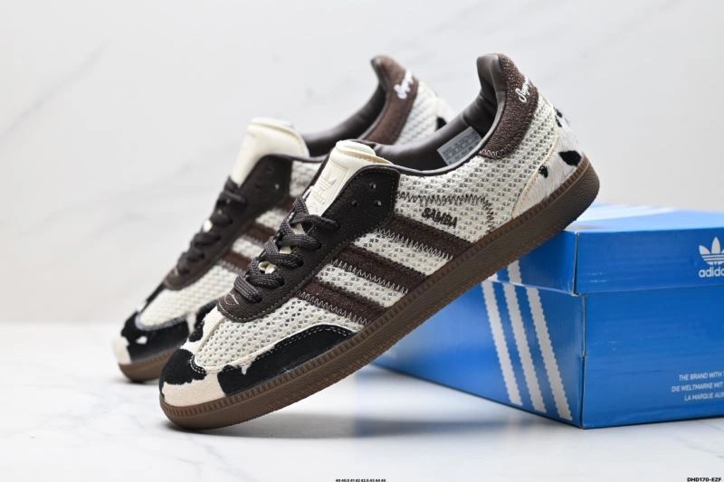 Snug Adidas Samba Shoes 1071